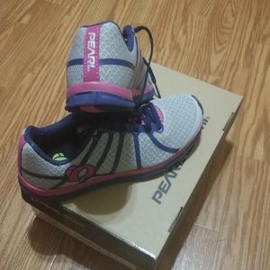 Pearl izumi running shoes
